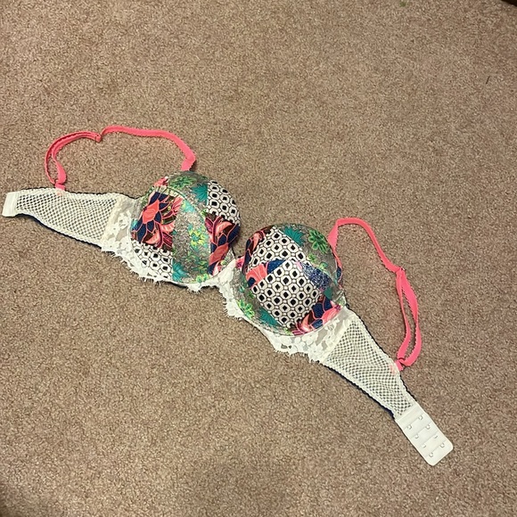 Victoria’s Secret dream angels line Demi bra size 32DD - Picture 2 of 4